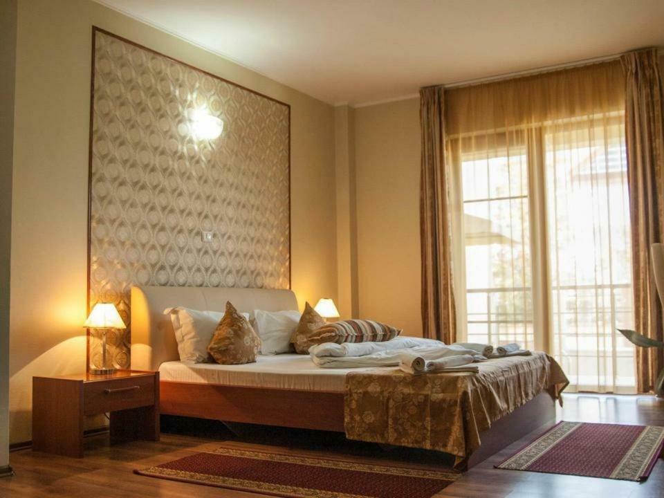 Vila Noa Hotel Navodari Exterior photo